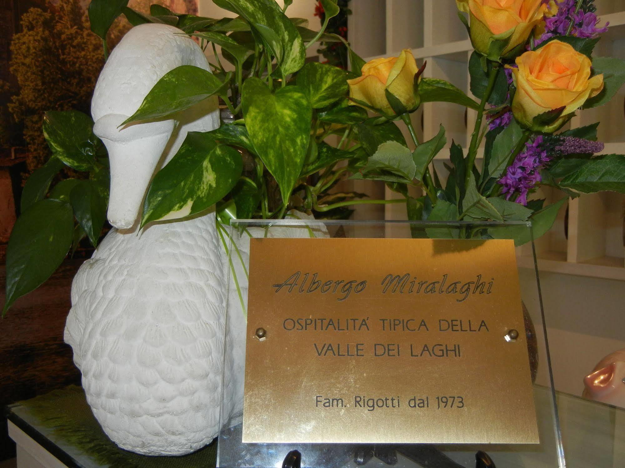 Albergo Miralaghi Padergnone エクステリア 写真